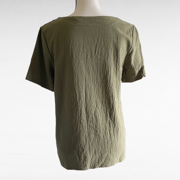 PURPLE TEXTURED DANDELION SHORT SLEEVE BUTTON FRONT TOP - Picture 7 of 8